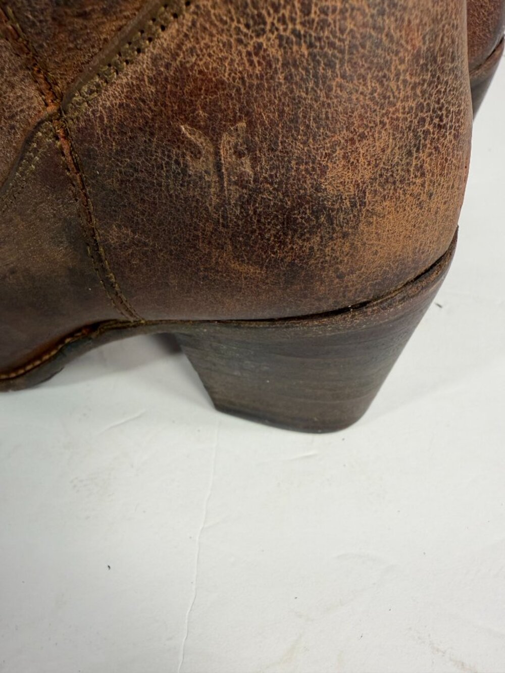 Frye Women's size 8 Jackie Button Leather Boots - Picture 14 of 16